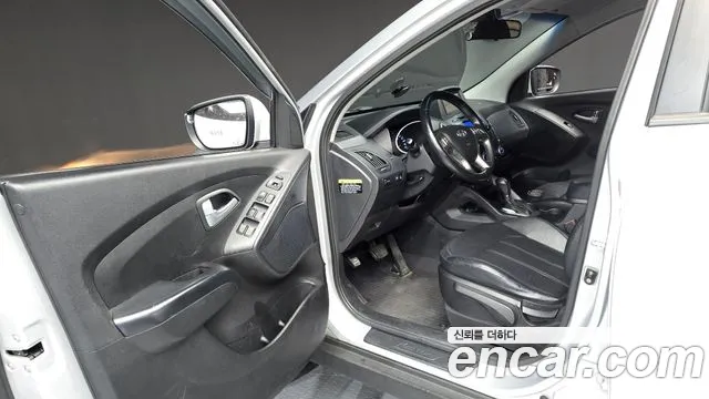 Hyundai Tucson 2013 thumb 10