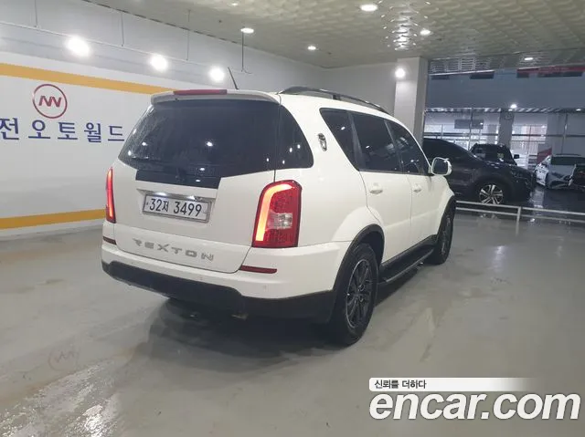 KG_Mobility_Ssangyong Rexton 2013 thumb 4