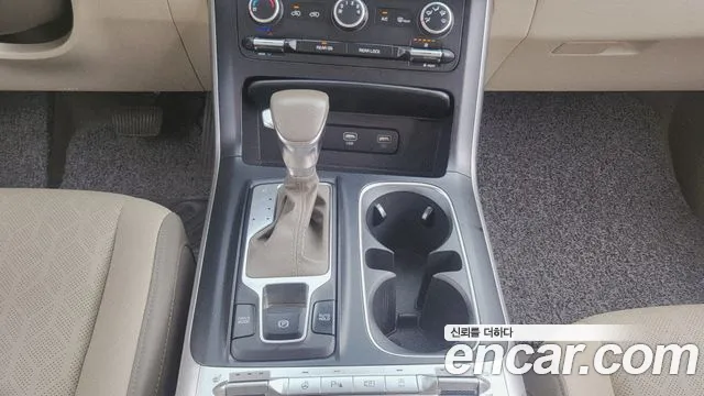 Kia Carnival 2020 thumb 9