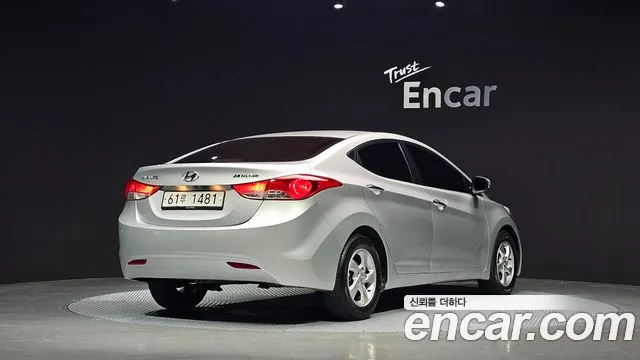 Hyundai Avante 2010 thumb 2
