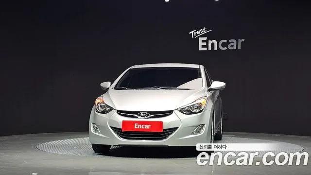 Hyundai Avante 2010 thumb 3