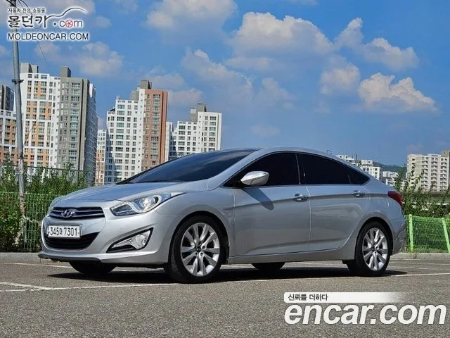 Hyundai i40 2012 thumb 3