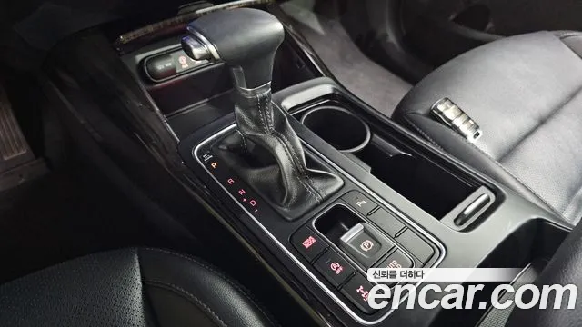 Kia Sorento 2017 thumb 9