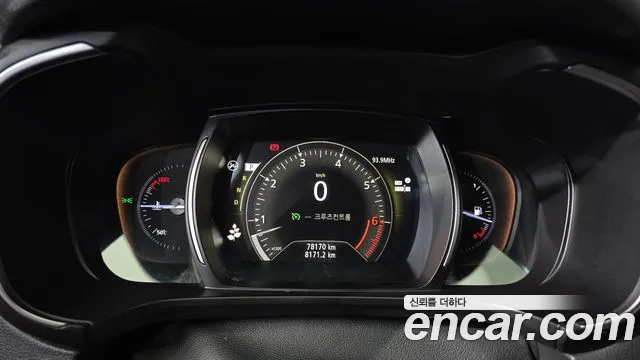 Renault-KoreaSamsung Koleos 2020 thumb 8