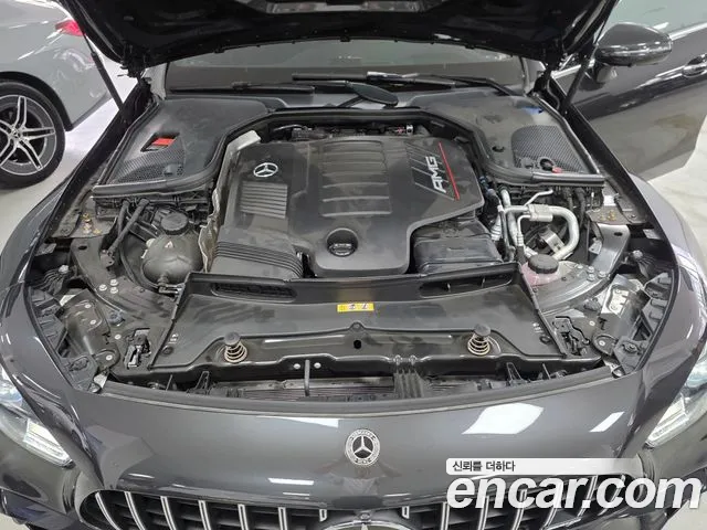 Mercedes-Benz AMG GT 2023 thumb 6