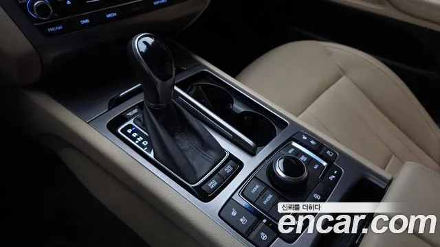 Hyundai Genesis 2016 thumb 9