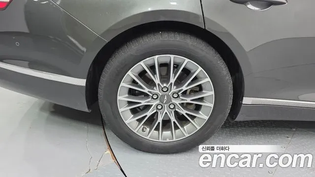 Genesis G80 2022 thumb 5