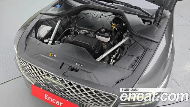 Genesis G80 2022 thumb 6