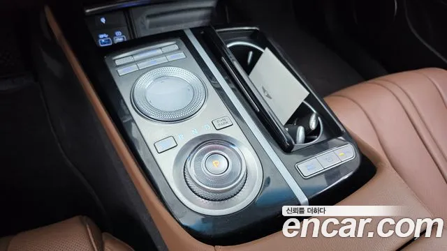 Genesis G80 2022 thumb 9