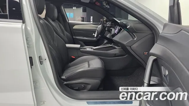 Peugeot 408 2024 thumb 11