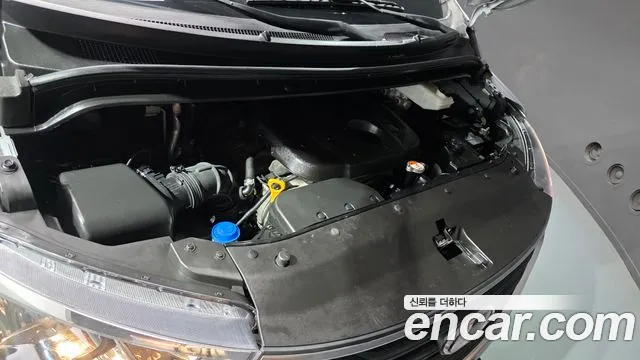 Hyundai Starex 2019 thumb 6