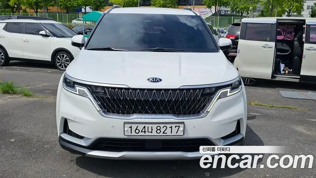 Kia Carnival 2020 thumb 2