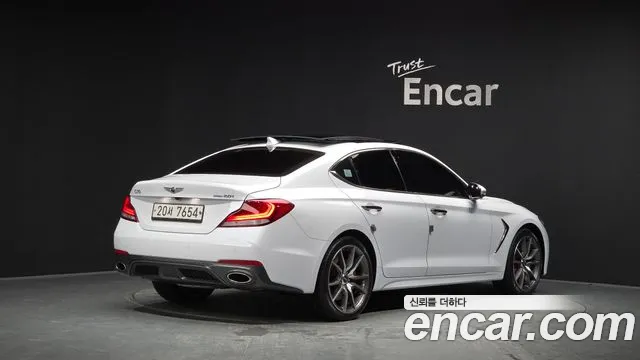 Genesis G70 2019 thumb 2