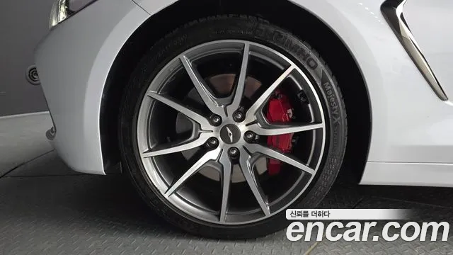 Genesis G70 2019 thumb 5