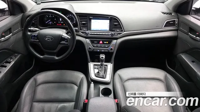 Hyundai Avante 2016 thumb 7