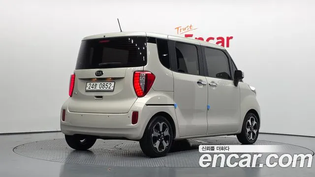 Kia Ray 2016 thumb 2