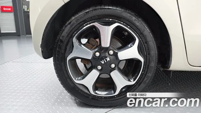 Kia Ray 2016 thumb 5