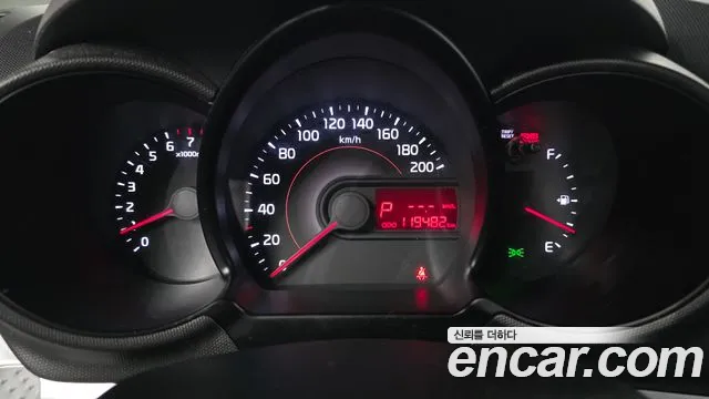 Kia Ray 2016 thumb 8
