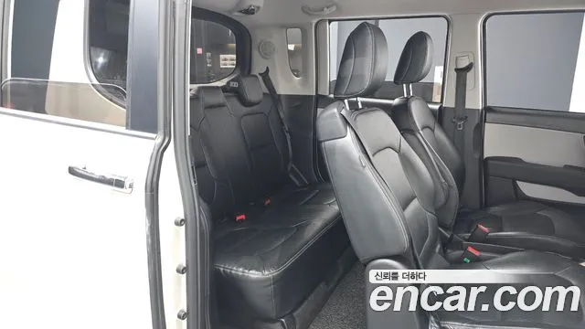 Kia Ray 2016 thumb 12