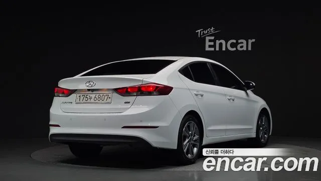 Hyundai Avante 2017 thumb 2