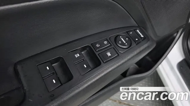Hyundai Avante 2017 thumb 11