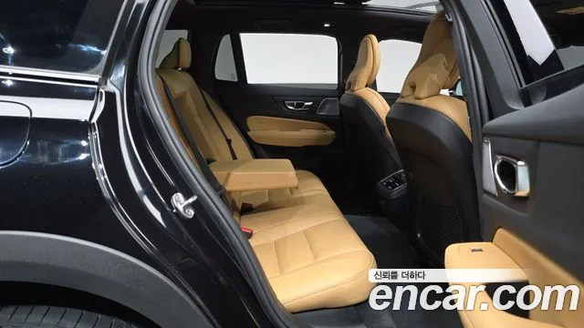 Volvo V60 2023 thumb 10