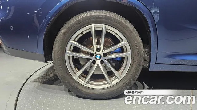 BMW X4 2019 thumb 5