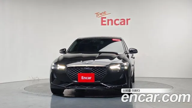 Genesis G70 2018 thumb 2