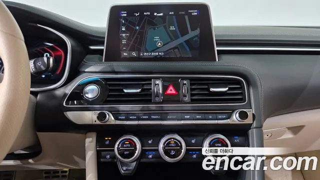 Genesis G70 2018 thumb 11
