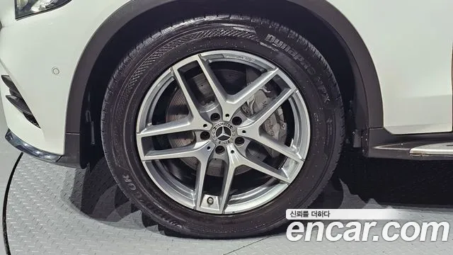 Mercedes-Benz GLC 2018 thumb 5