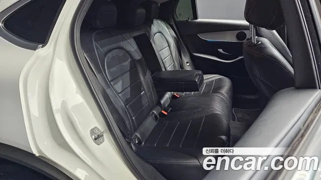 Mercedes-Benz GLC 2018 thumb 11