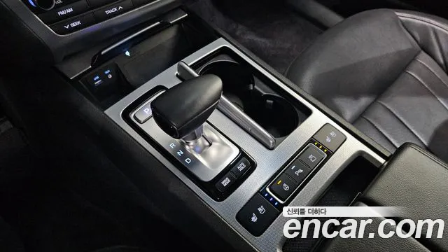Genesis G80 2018 thumb 9