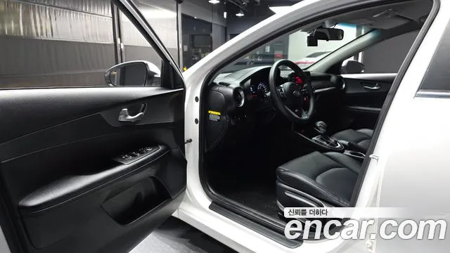 Kia K3 2018 thumb 10