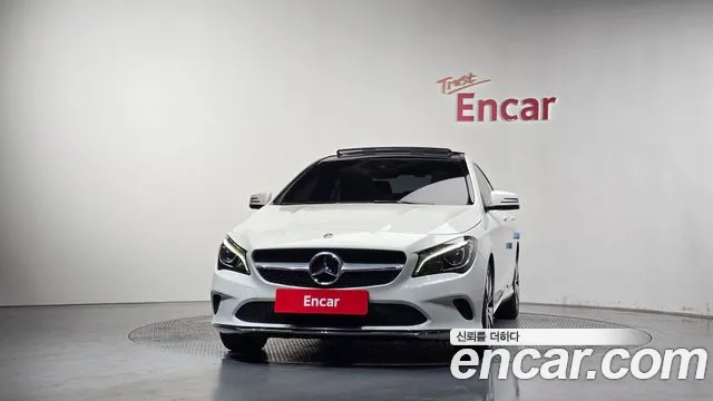 Mercedes-Benz CLA 2017 thumb 3