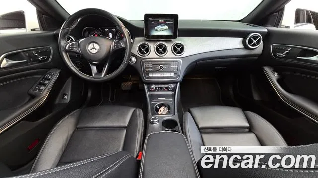 Mercedes-Benz CLA 2017 thumb 7