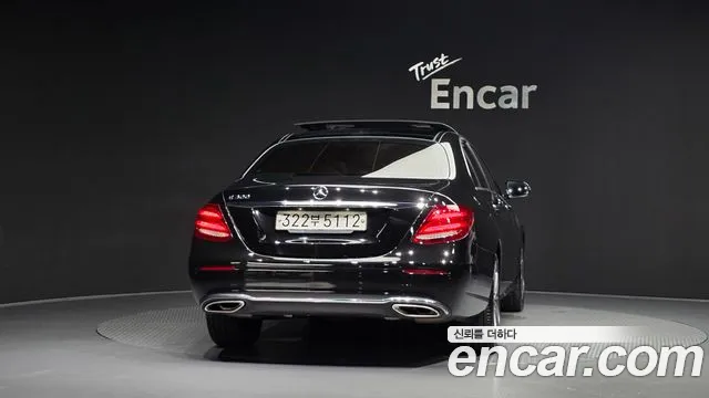 Mercedes-Benz E-Класс 2019 thumb 4