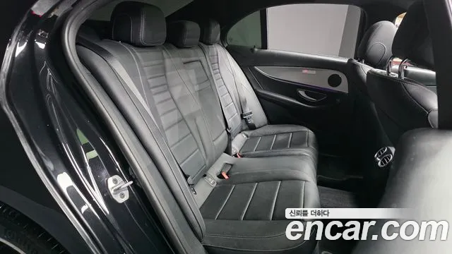 Mercedes-Benz E-Класс 2019 thumb 12