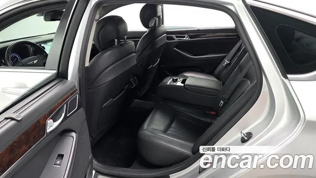 Hyundai Genesis 2016 thumb 12