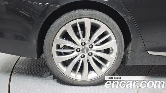Genesis G80 2018 thumb 5