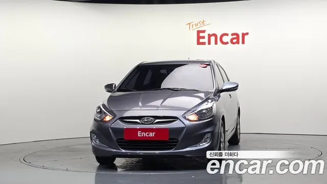 Hyundai Accent 2015 thumb 3