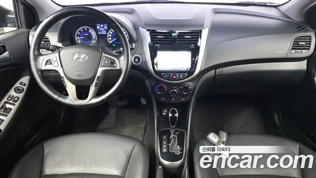 Hyundai Accent 2015 thumb 7