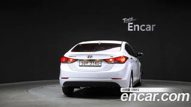 Hyundai Avante 2015 thumb 4