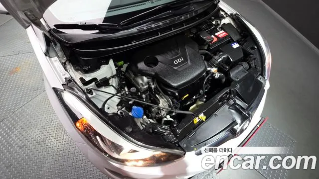 Hyundai Avante 2015 thumb 6