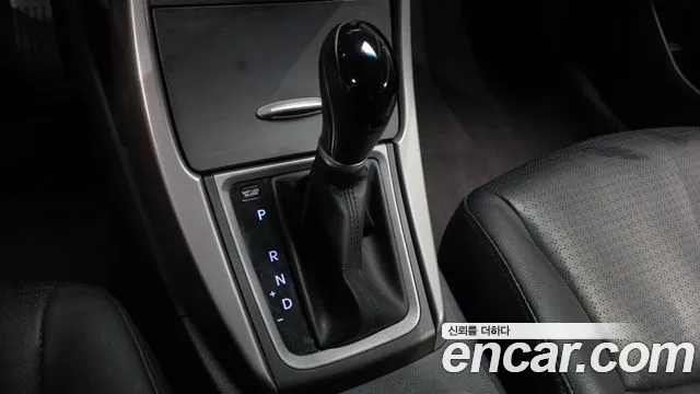 Hyundai Avante 2015 thumb 9