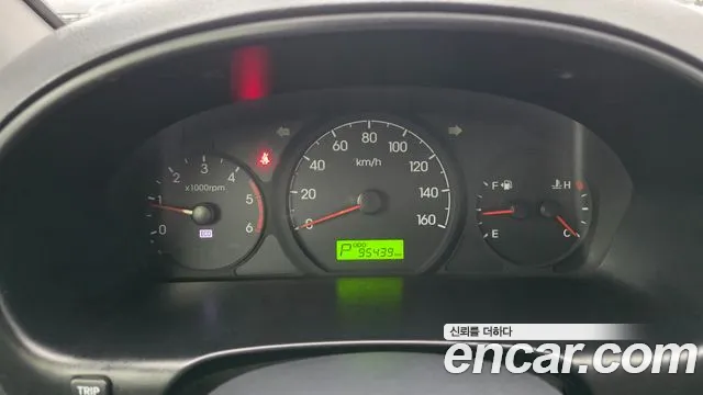 Hyundai Starex 2014 thumb 8