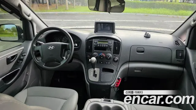 Hyundai Starex 2014 thumb 9