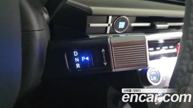 Hyundai Santa Fe 2024 thumb 9