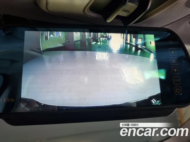 Volvo S80 2013 thumb 10