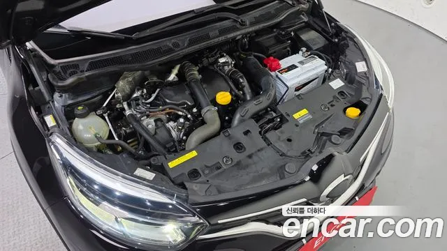 Renault-KoreaSamsung Captur 2018 thumb 6