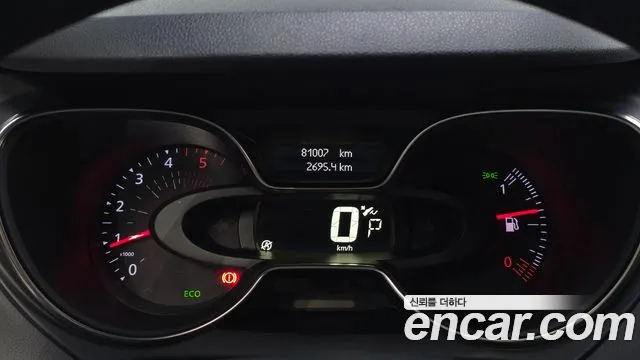 Renault-KoreaSamsung Captur 2018 thumb 8